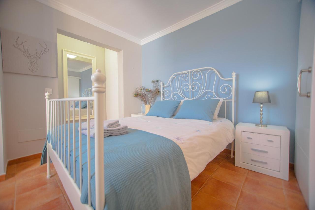 Casa Conil With A Private 25 Meter Heated Pool Villa Exterior photo